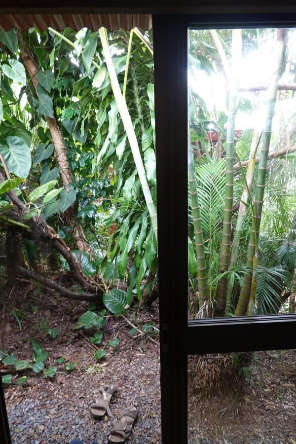 Gîte du Tour du Monde Dumbéa Extérieur photo